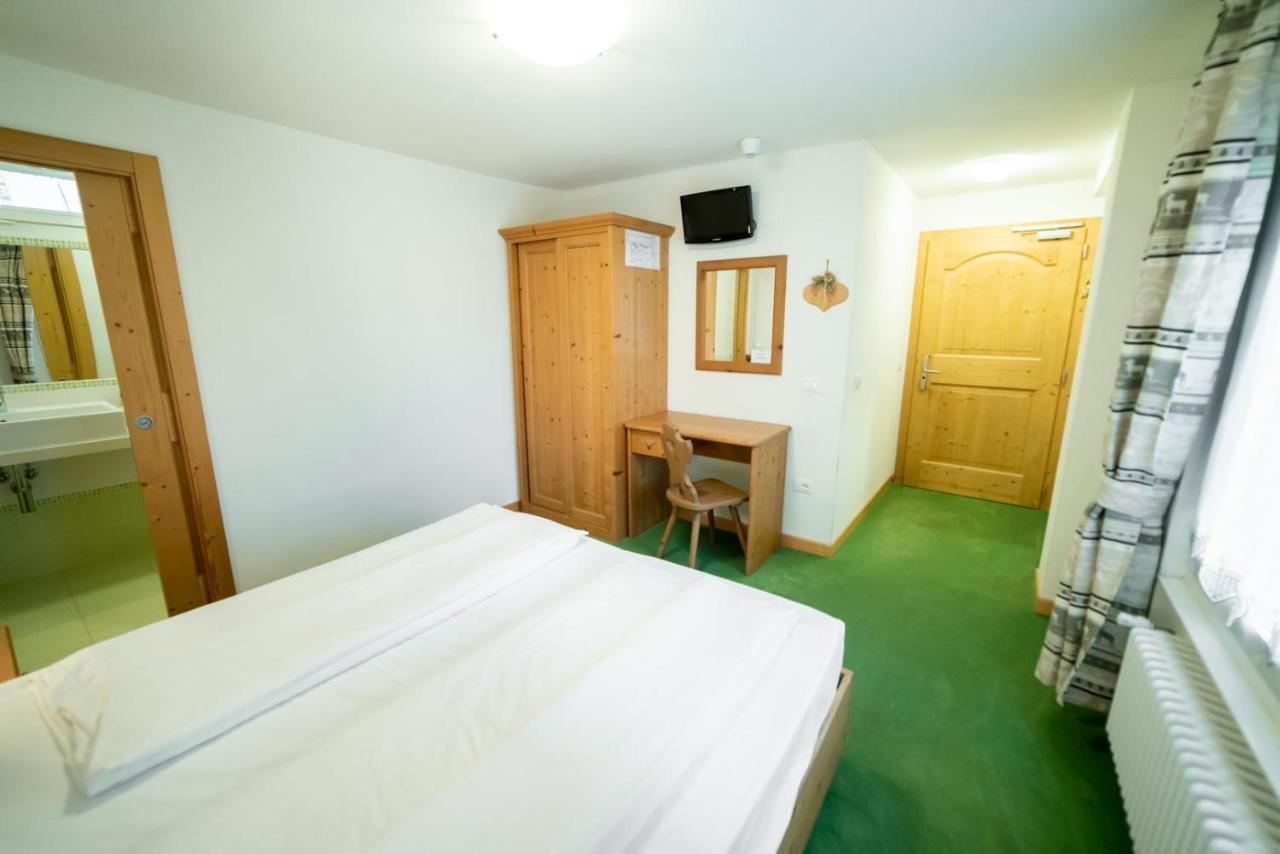 Hotel Residence Al Sole Folgaria Habitación foto
